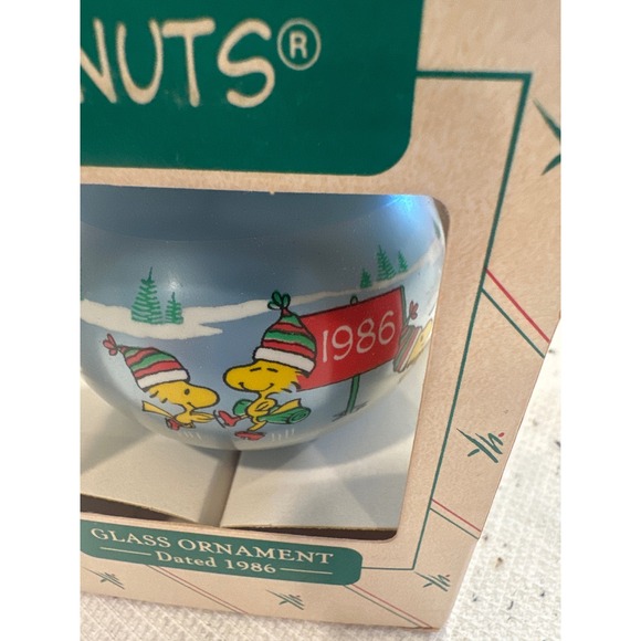 Hallmark Peanuts Snoopy Woodstock 1986 Glass Keepsake Christmas Ornament vintage - Picture 2 of 8